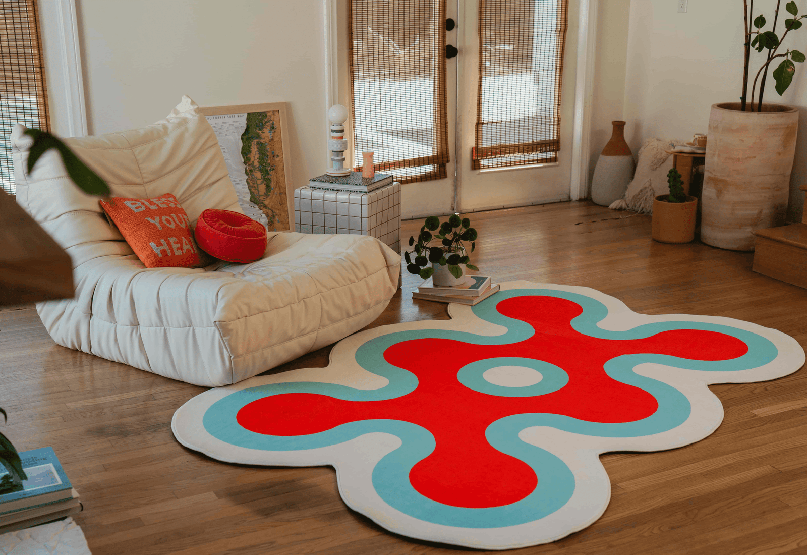 LanySpace New Arrivals: Irregular Coral Design Rug