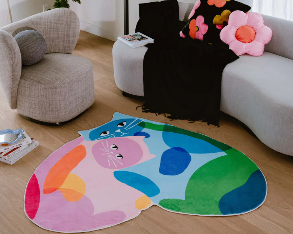 How to Incorporate Colorful Area Rugs in Small Rooms