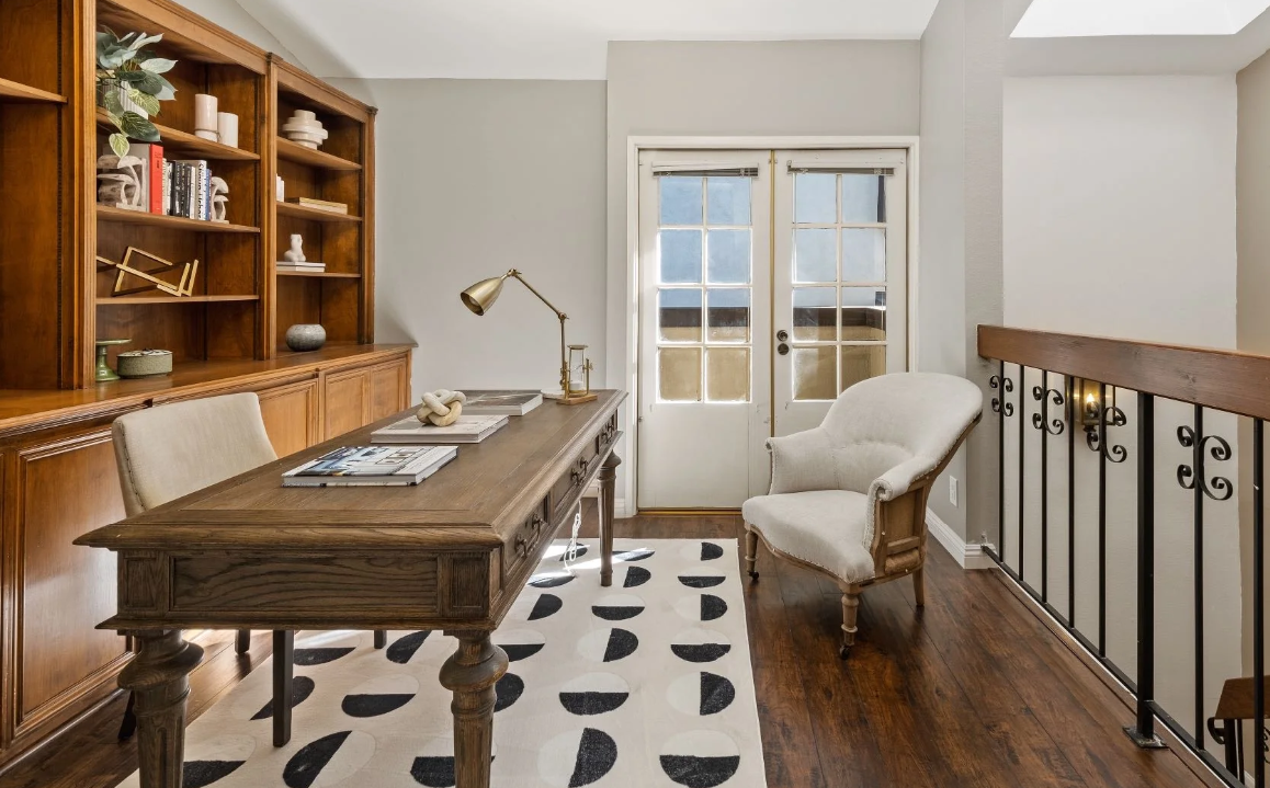 LanySpace Artistic Lunar Eclipse Rug